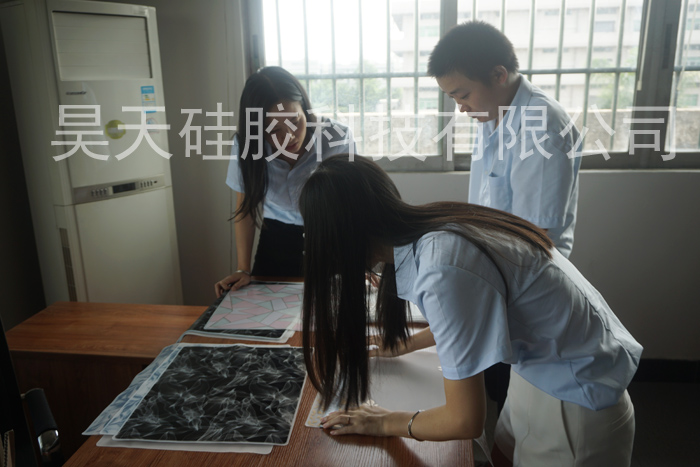 硅胶制品定制