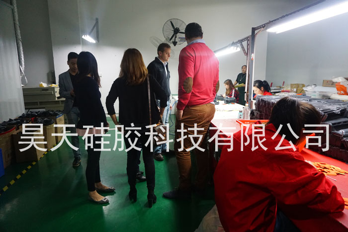 硅胶礼品_硅胶套厂家